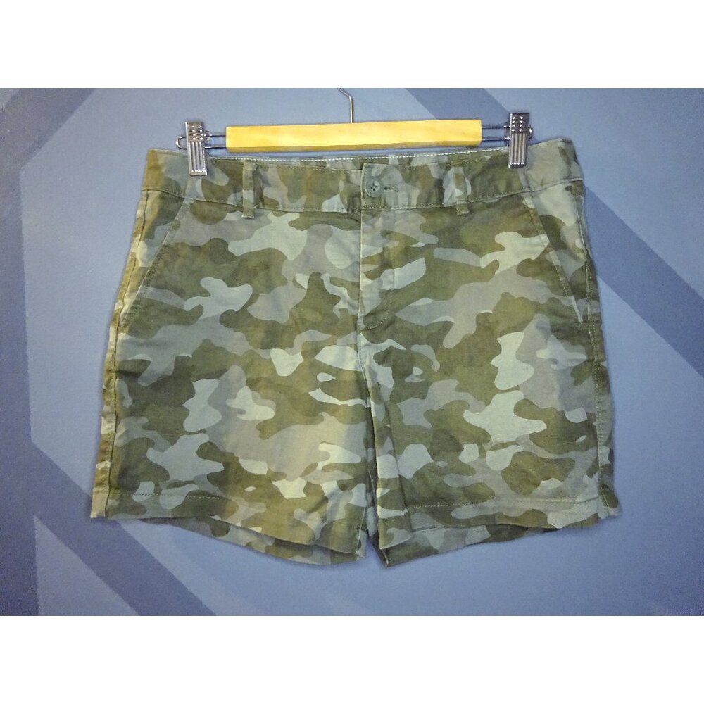Eddie Bauer camouflage shorts